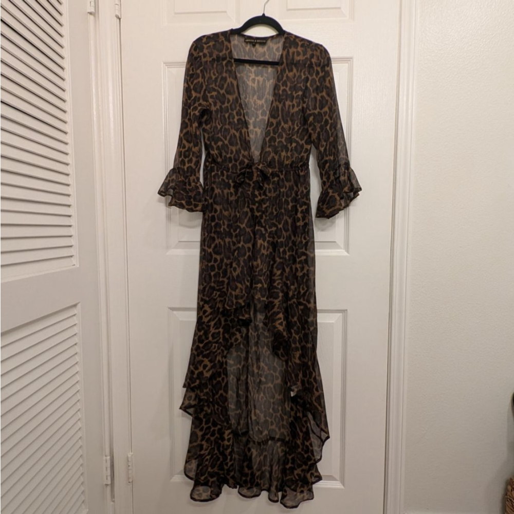 America & Beyond Whimsigoth Leopard Print Kimono Cheetah Animal Ruffle Sleeve M